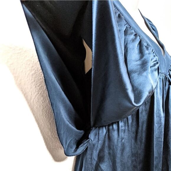 LAILA AZHAR 100% Silk Batwing Ruched Dress 6 - Picture 3 of 8